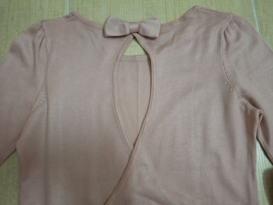 Pulover finuț și elegante