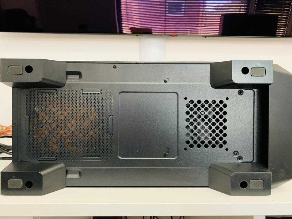 PC Light Gaming AMD 3000G 3.5GHz, Radeon RX570, 8GB DDR4, SSD 500GB