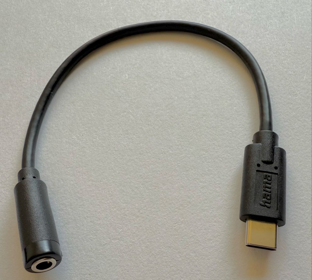 Vând cablu conversie aux 3,5mm la usb-c.