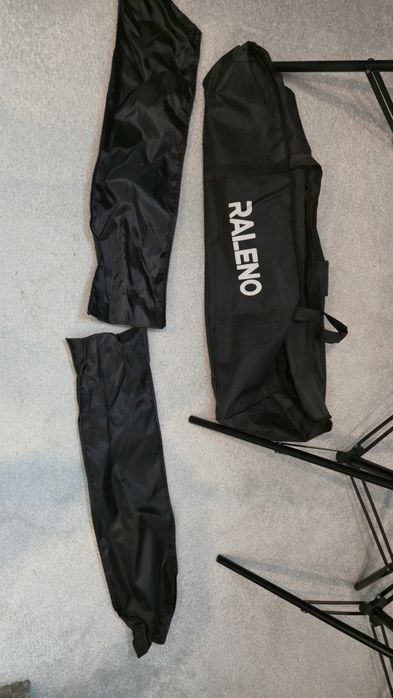 Set iluminat studio foto/video – 2 softboxuri 50x70 + 3 trepiede + bec