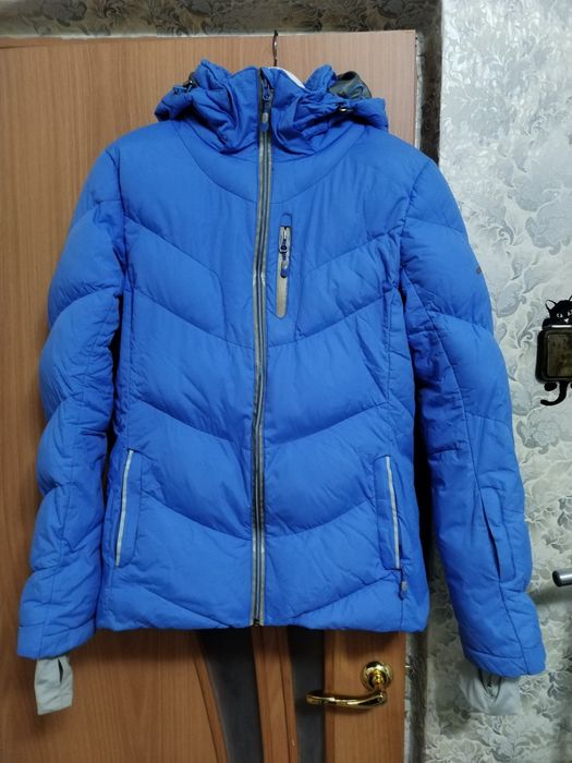 Лыжный комплект. Отличное состояние.