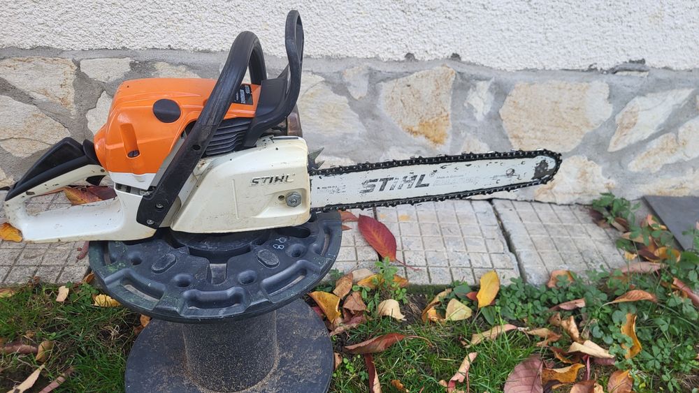 Моторен трион Stihl MS241C