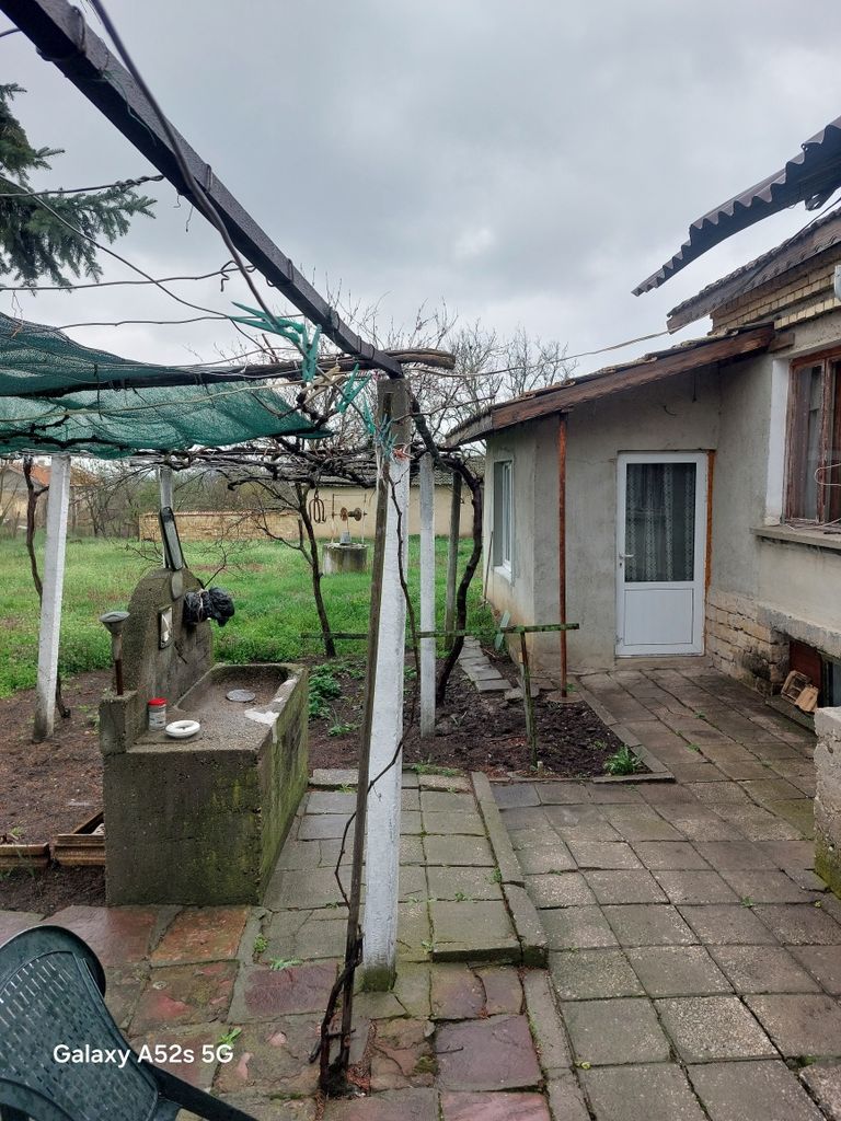 Продава се Къща в Плиска - 110 кв.м за 556 €/кв.м - Снимка #4