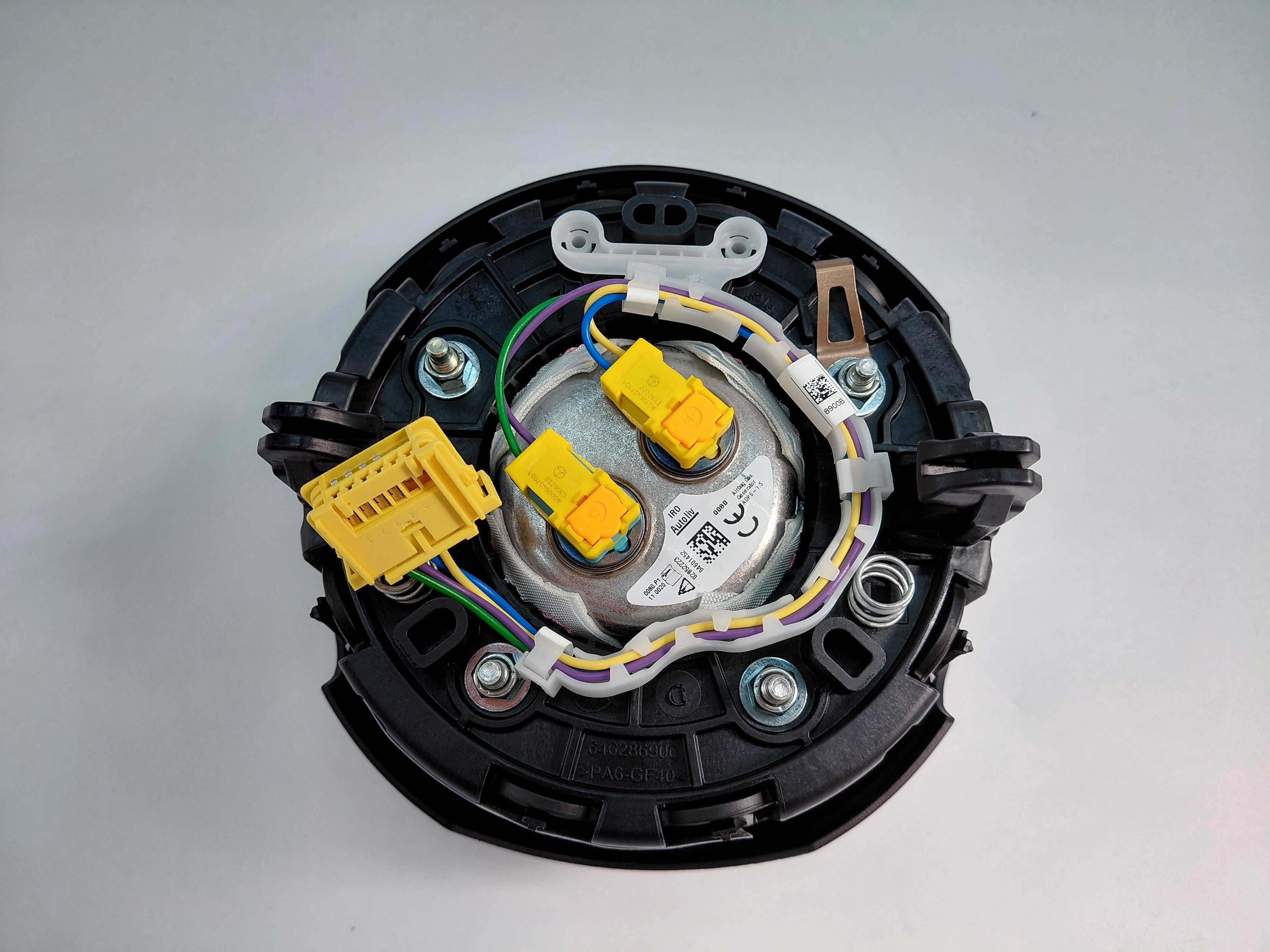 Нов Спортен Волан Airbag AMG Line Mercedes W206 W223 W213 W257 W167