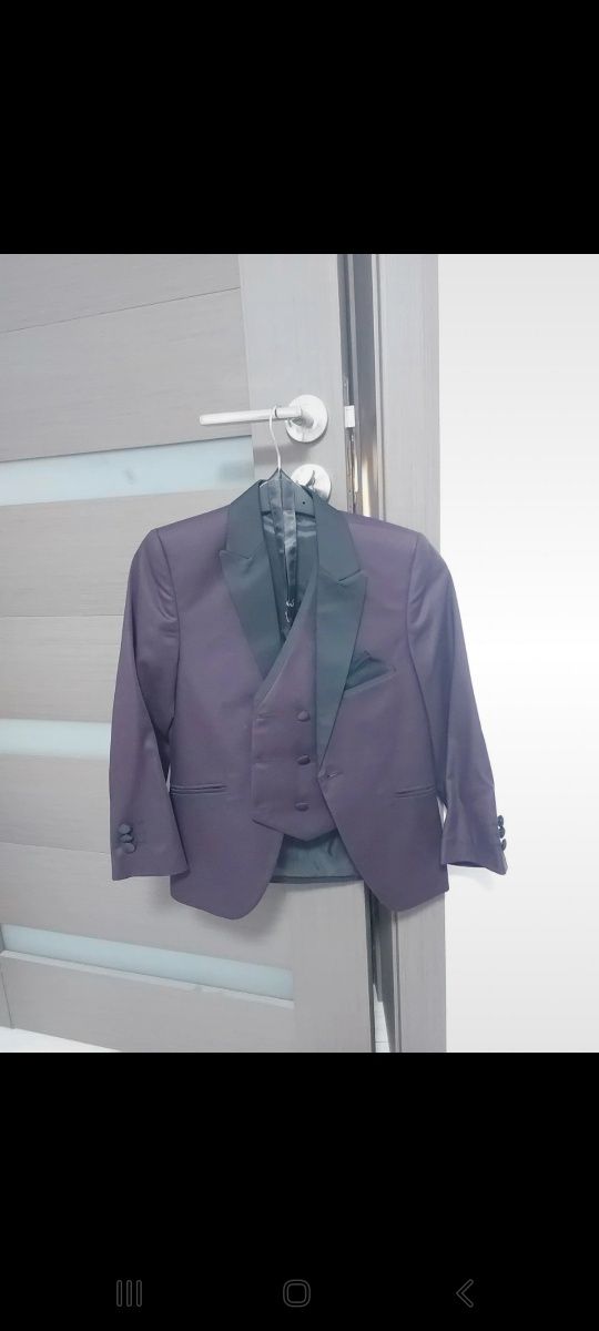 Set costum copii pentru evenimente.