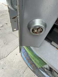 Бронирана ключалка за некта астро п кафе вендинг автомат