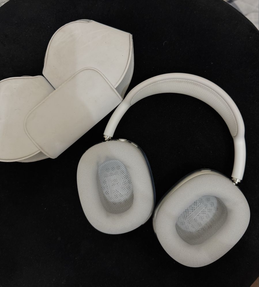 AirPods Max  б/у