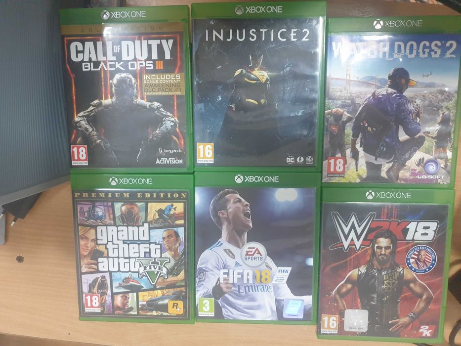 Set 6 jocuri XBox One. Originale. Pret 250 lei