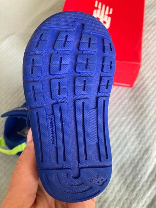 Летни обувчици New Balance