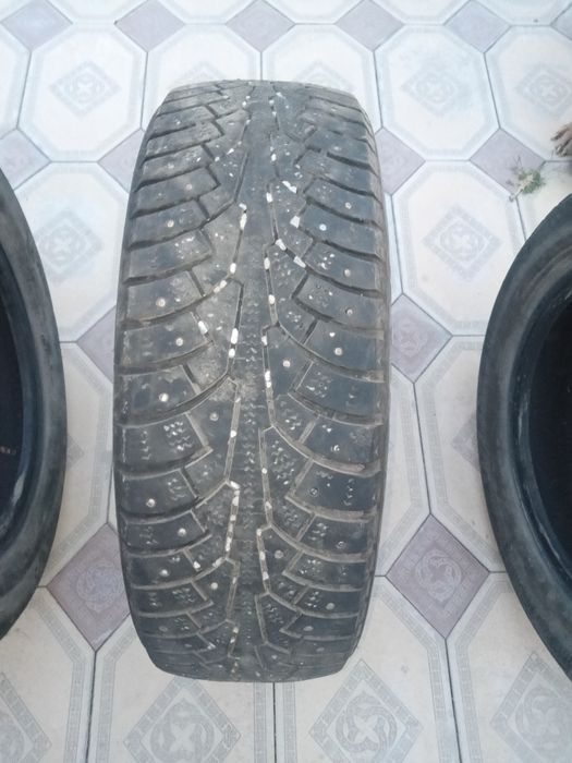 Шины 185,65r15,на кобальте стояли ,зимние