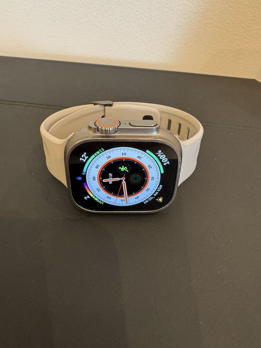 Продам Apple Watch Ultra 1