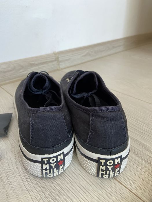 Pantofi Tommy Hilfiger