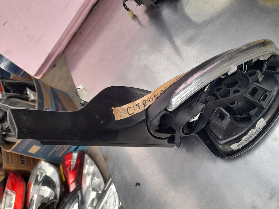 Огледало Ситроен ц3 Citroen C3 R