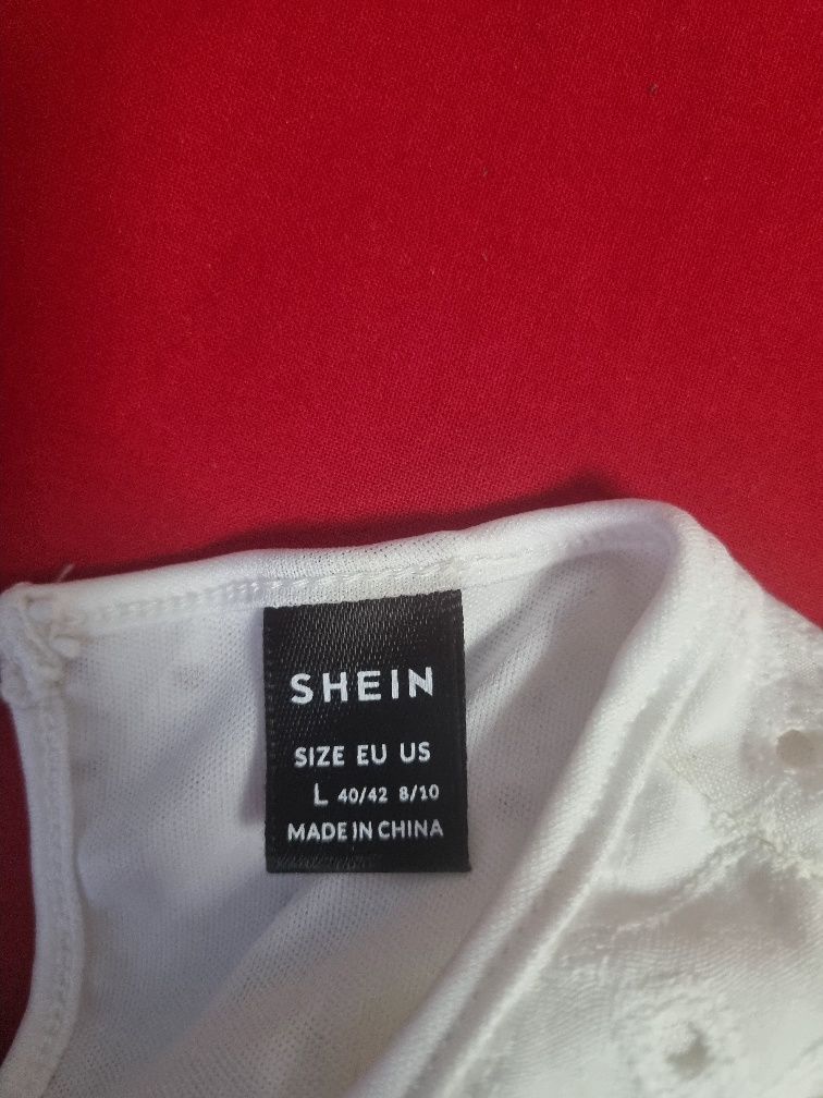 Rochie alba de primavara,vara