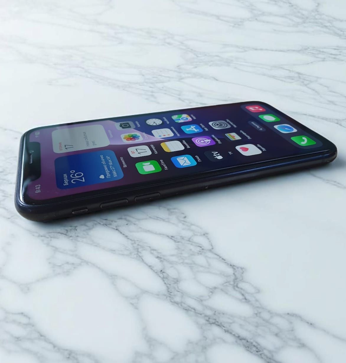 IPhone XR - iOS 18.5 -  64 GB - 100 % Батерия !