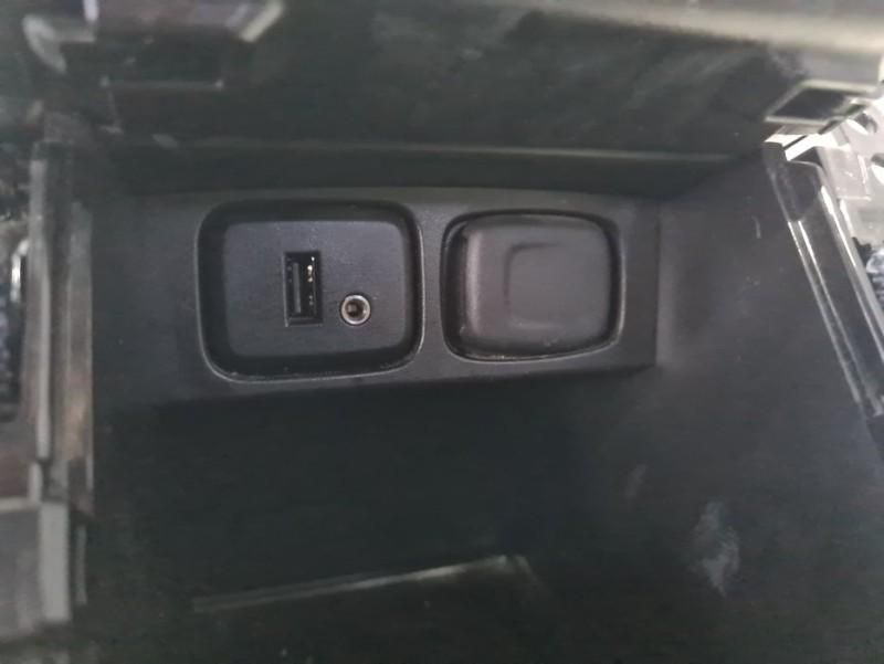 Scrumiera cu priza AUX USB Opel Mokka