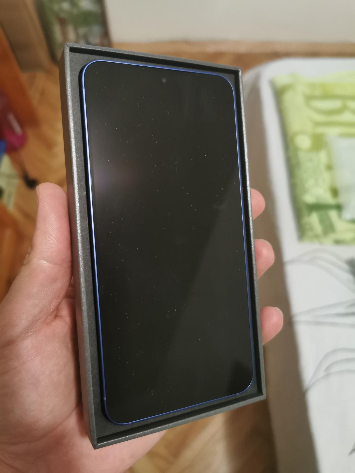 Смартфон Самсунг S25