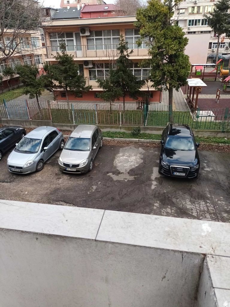 Дава се под наем Тристаен апартамент в Варна, Автогара - 80 кв.м за 765 € - Снимка #10