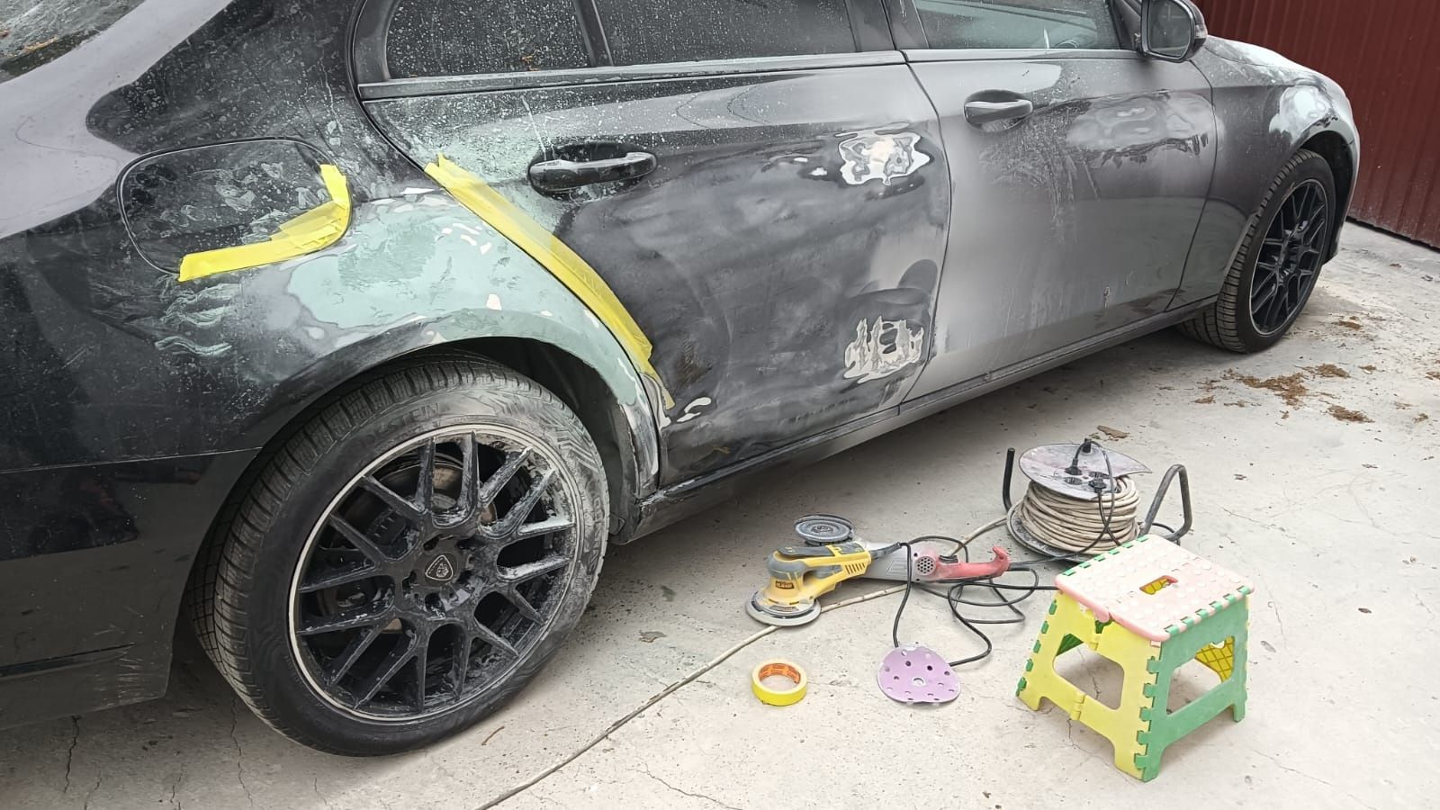 Vopsitorie auto la cuptor 500lei piesa