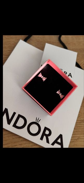 Pandora обеци Пандора