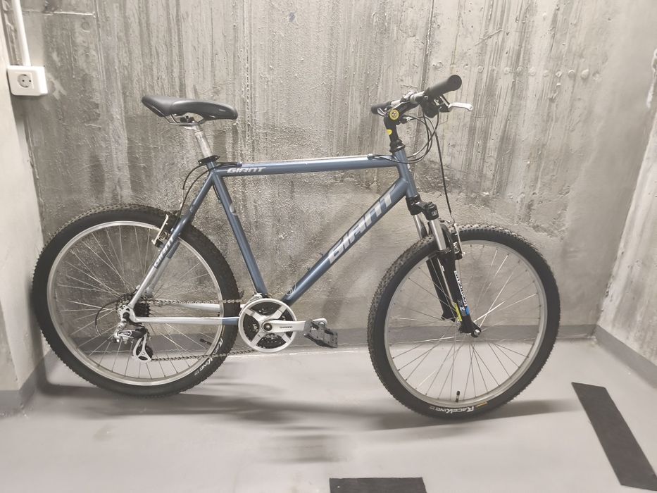 Bicicleta MTB Giant Custom proiect personal