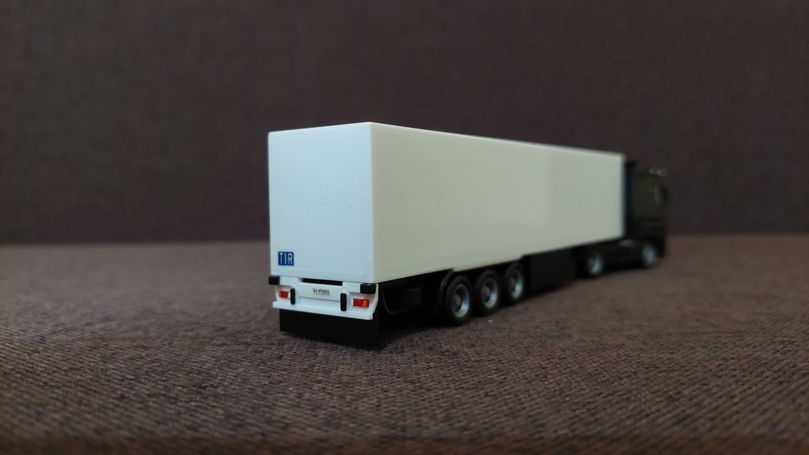 Камиончета Herpa 1:87 Mercedes Actros
