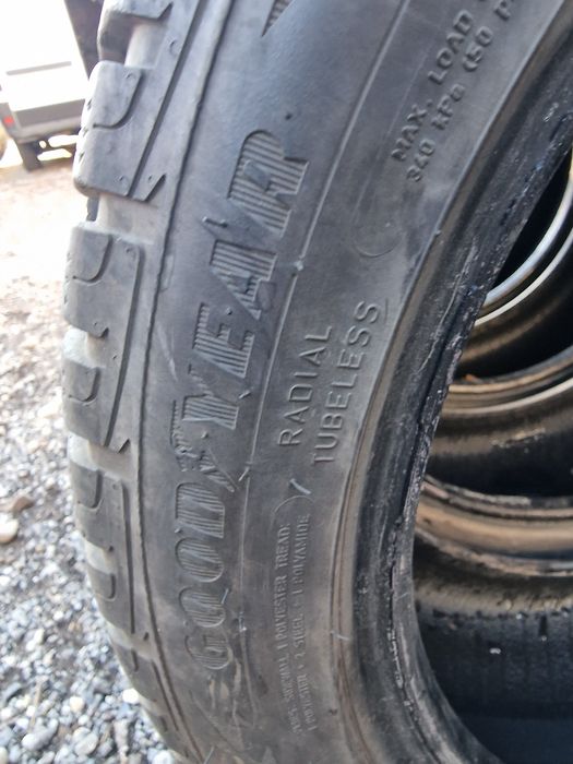 Anvelope 205/50R17 marca Goodyear, M +S, 6.5 mm