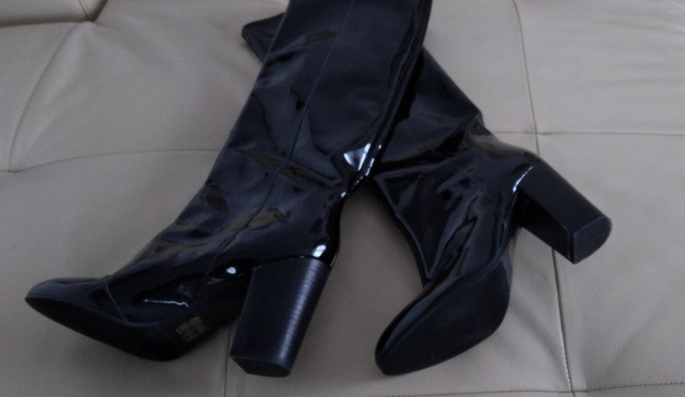 Cizme piele lăcuită 36