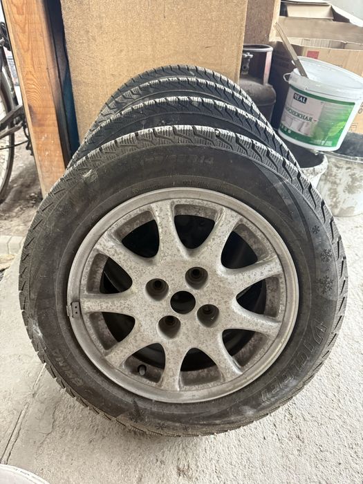 Зимние шины на дисках 4:100