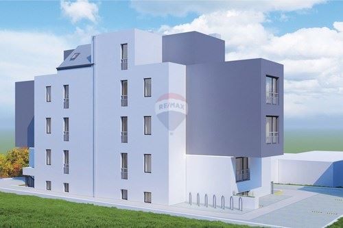 Продава се Тристаен апартамент в Варна, Виница - 105 кв.м за 1100 €/кв.м - Снимка #2