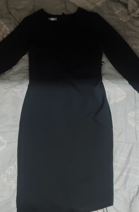 Платья на продажу, новые одно даже с верёвочкой от бирочки