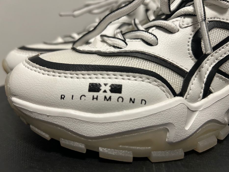 Дамски маратонки John Richmond