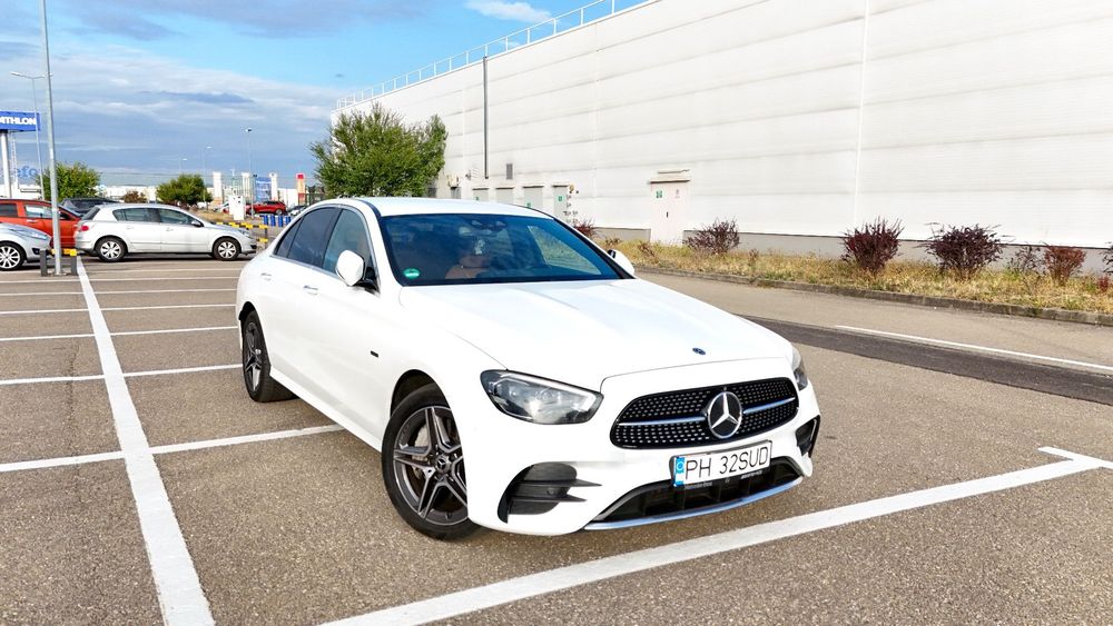 Mercedes-Benz E Proprietar, Mercedes Benz E class 300e 4 matic AMG -320cp- 12/2020