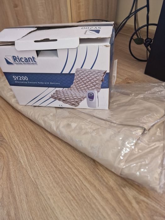 Ортопедичен матрак за възрастни хора