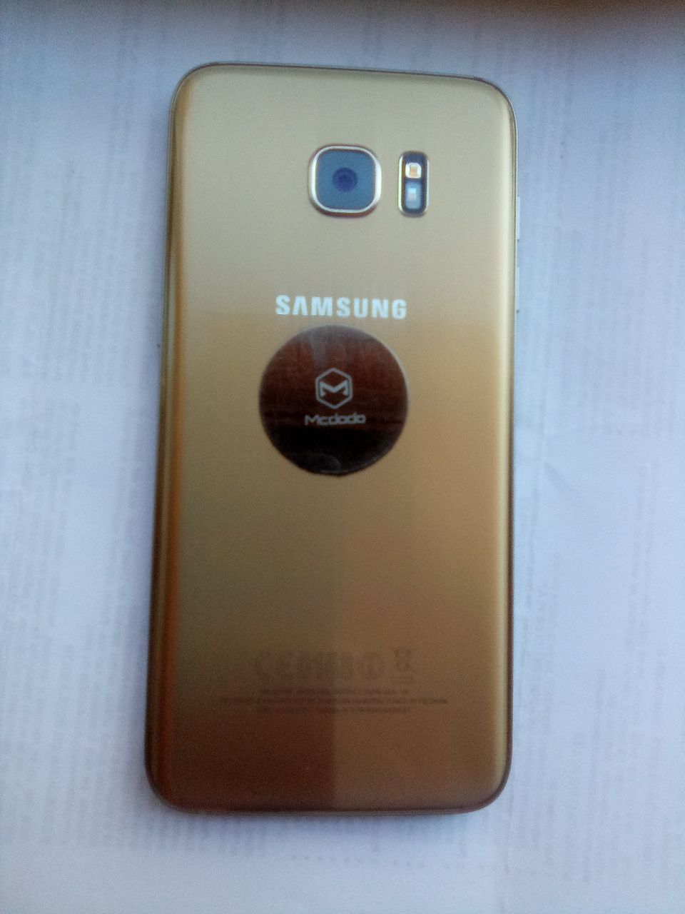 Samsung S7 edge gold