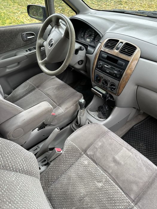 Vând Mazda Premacy 1.9