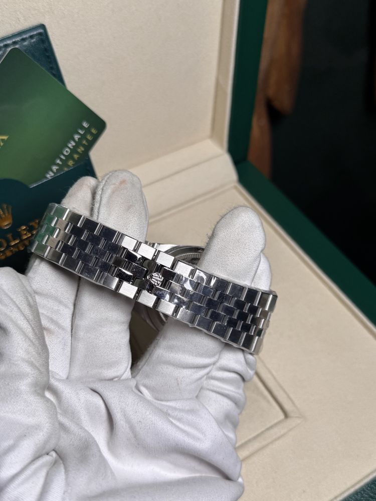 Часовник Rolex 2025