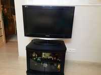 Продам телевизор Самсунг диагональ-108 см с тумбой -подставкой