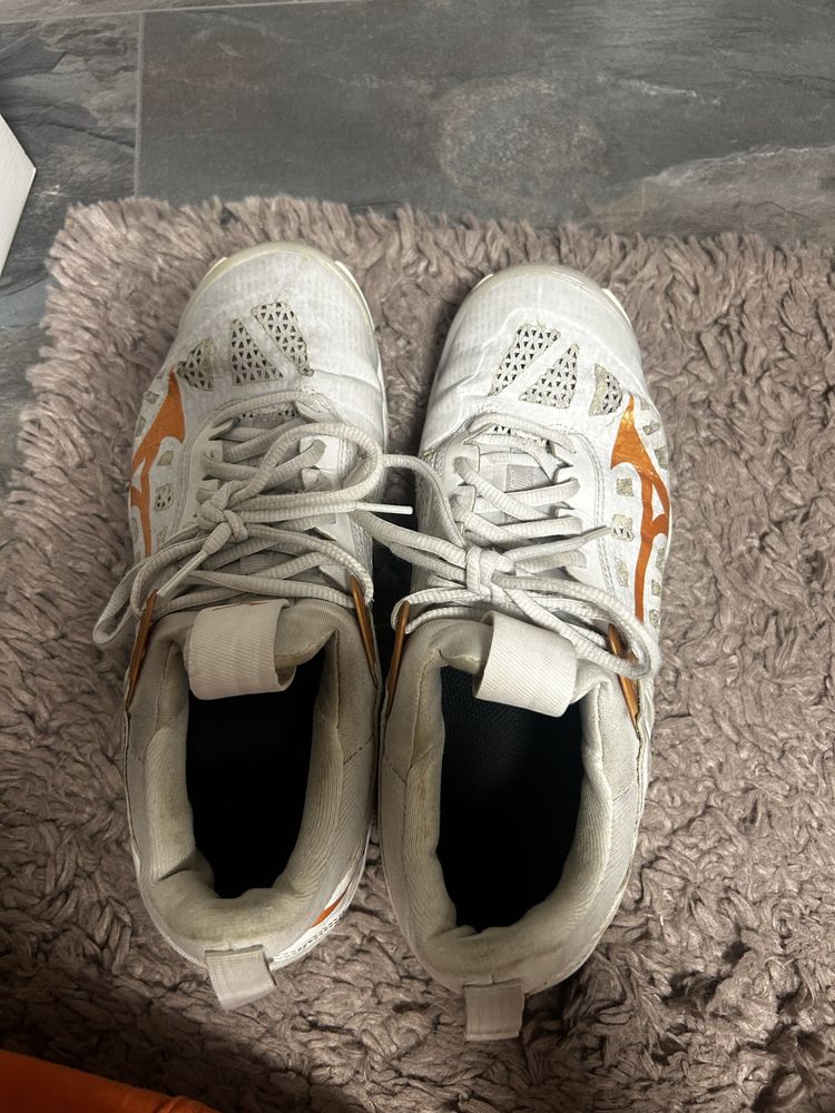 Волейболни Обувки Asics