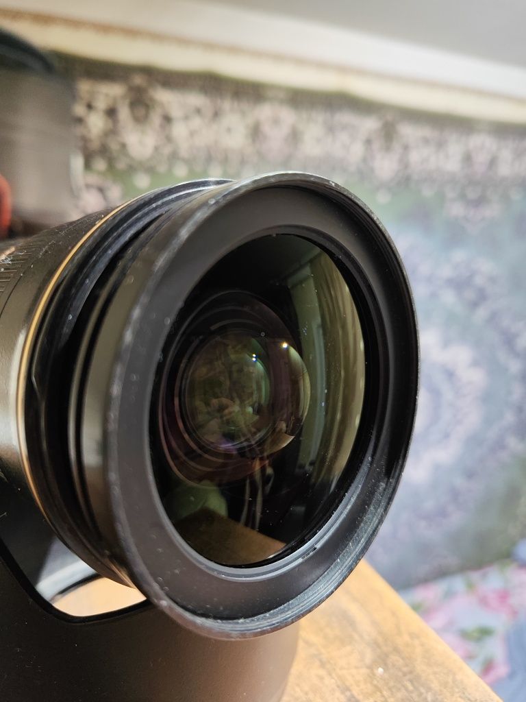 Nikon AF-S NIKKOR 24-70mm f/2.8G ED

Продам профессиональный объектив
