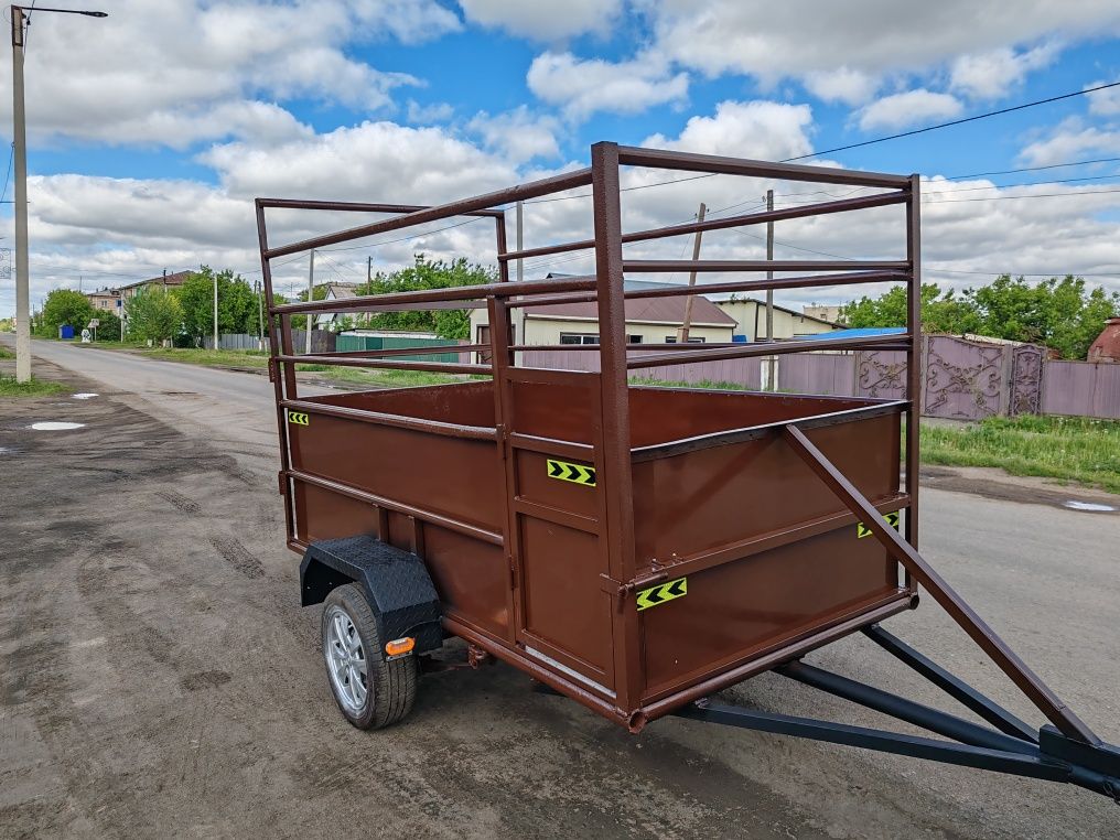 Продам прицеп новый