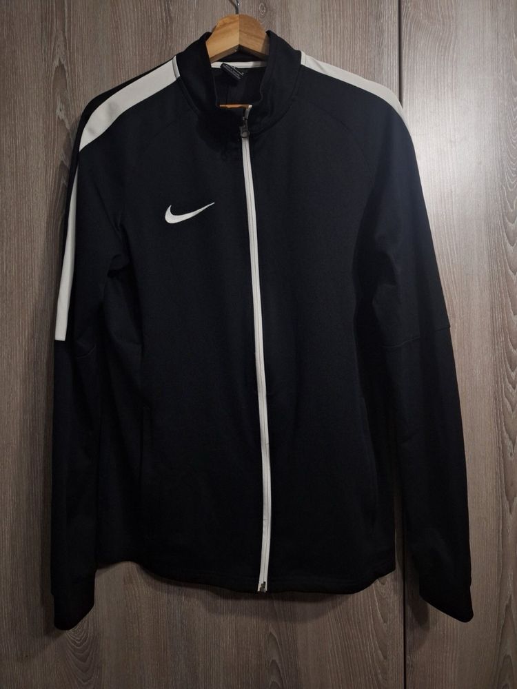 Nike черен dri-fit екип