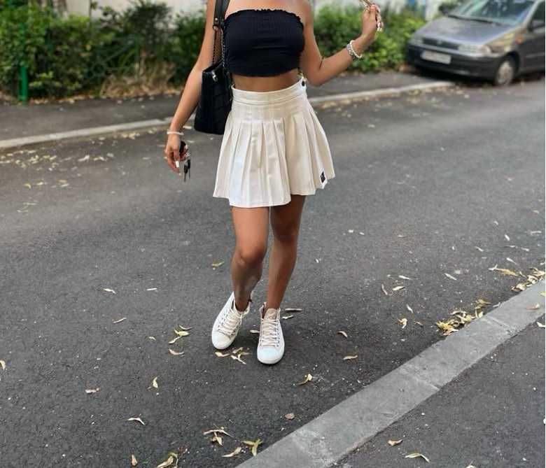 Fuste dama. Alb/negru/blug.