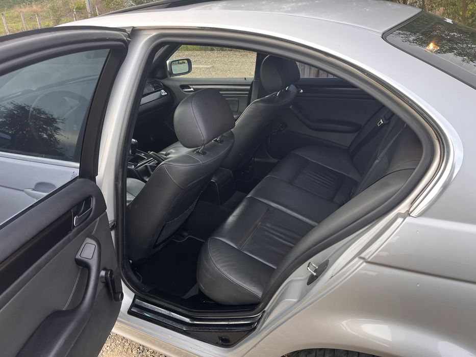 Vând BMW e46 320i