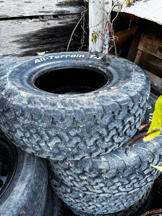 Гуми 31ци All terrain yusta