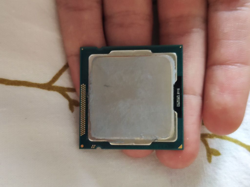 Процессор I3 3240 в отличном состоянии