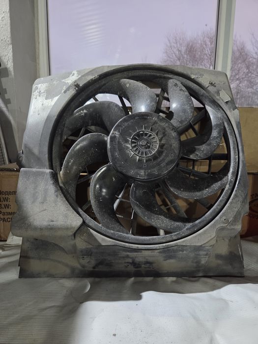 Вентилятор охлаждение бмв е36