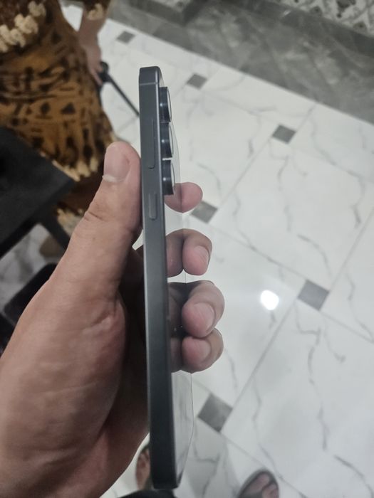 Samsung  s 24 fe