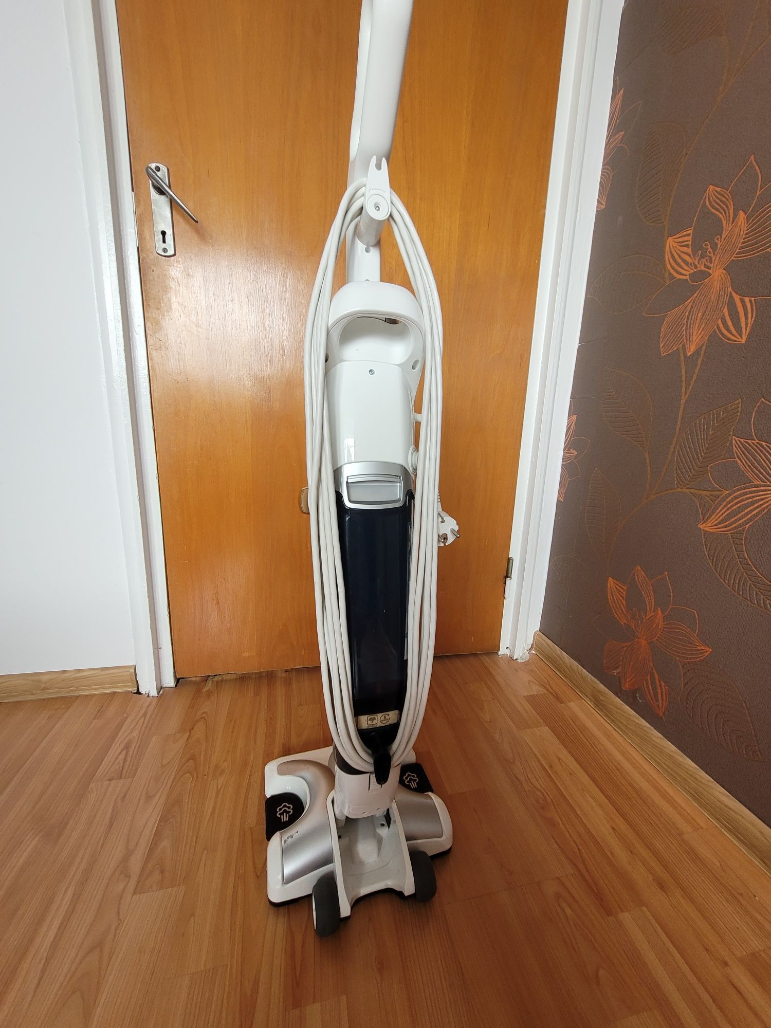 Aparat de curatat cu abur Rowenta Clean & Steam RY7597WH, 1700 W, reze