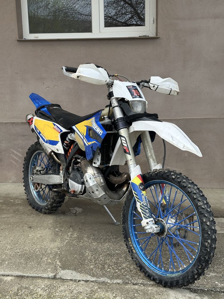 Vand /schimb cu auto Husaberg te300 (nu gas gas ,beta,husqvarna,ktm)